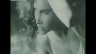 Sandy Stevens - J'ai faim de toi (1988 - Official Music Video Clip)