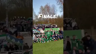 Der FC Gütersloh feiert den Einzug in das Finale des Krombacher Westfalenpokals