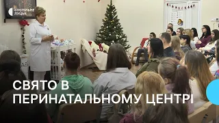 У Волинському перинатальному центрі привітали двотисячну вагітну, яка стала на облік