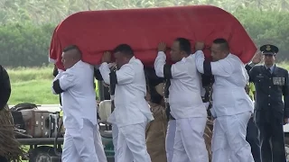 Her Late Majesty Queen Halaevalu Mata'aho, the Queen Mother arrives home