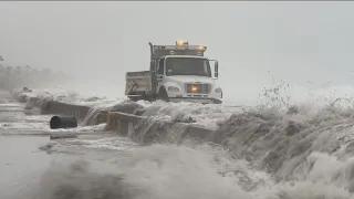 Rain, big waves hit San Diego as another storm arrives in Southern California