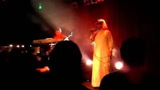 Omar Souleyman - Live in Seattle -Introduction- Pt.1