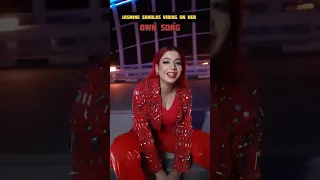 Jasmine Sandlas vibing on her own song