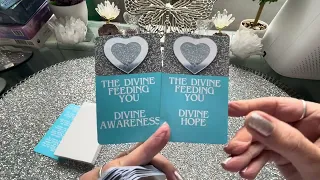 ❤️🦋❤️The Divine Feeding You! ❤️🦋❤️New Oracle Cards Close Up Review-Free Spirit Cards -#12- Are Here!