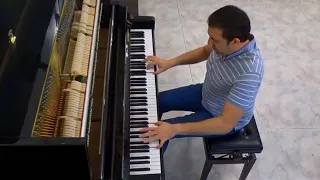 Fairouz-Rahbany music Improvisation بياع الخواتم - Tarek Refaat (Piano).