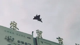 Истребитель пятого поколения Chengdu J-20 ВВС НОАК был замечен над провинциеи Чжэцзян