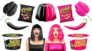 DESAFIO Alimentar: PRETO VS ROSA! | Um Dia Todo a Comer Preto e Cor-de-Rosa por Ratata Cool!