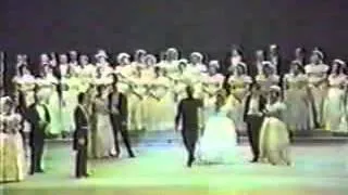 Edita Gruberova - La Sonnambula - Ah non giunge - Naples 1985