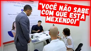 FOMOS SURPREENDIDOS DURANTE A REPORTAGEM