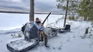 В тайгу на мотособаке , настоящий вездеход !