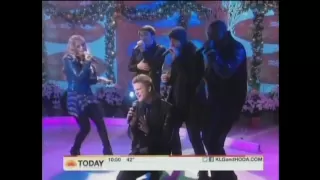 Pentatonix - "Silent Night" & "Mistletoe" LIVE on The Today Show