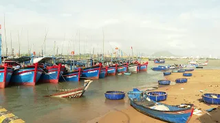 What do fishermen prepare for a long sea trip? | agricultural knowledge