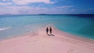 Beautiful Maldives Island - Dhigali