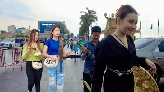 Cambodia Relaxing Walking Tour: Street Scene, Enjoying & More In Phnom Penh 2023