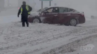 12-29-2020 Omaha, NE - Snowplows Struggle to Clear Roads - Cars Crash into Snowbanks
