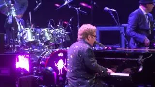 "Grey Seal" Elton John@Wells Fargo Center Philadelphia 11/27/13 Diving Board Tour