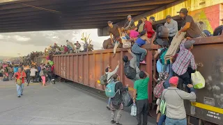 Suspenden operación de trenes mexicanos usados por migrantes para llegar a EEUU | AFP