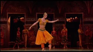 LA BAYADÈRE - Nikiya’s Death (Isabelle Guérin - Opera de Paris)