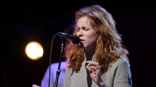 The Whole World (Spontaneous Worship) - Steffany Gretzinger, Amanda Cook and Sean Feucht