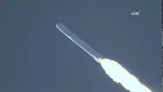 SpaceX Falcon 9 - CRS 7 Rocket Explosion !