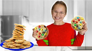 Amelia & Avelina bake cookies for granny