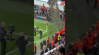 José MOURINHO celebrations. Roma are in the Europa League final. Bayer 0-0 Roma (0-1) #mourinho