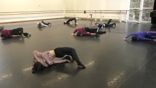 Contemporary dance training at Folkwangdance Studio