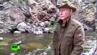 Путин лично проверяет самоизоляцию населения