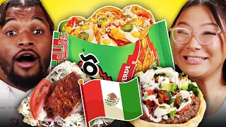 Estadounidenses Prueban Comida Callejera Mexicana Por Primera Vez | People Vs Food En Español