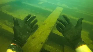 I Found a Sunken Ship While Scuba Diving! (Explored for Treasure)