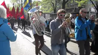 Demonstrtionståg socialdemokraterna internationalen