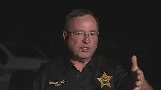 Florida deputies 'rush toward' active shooter who said he would kill first responders