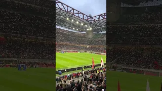 Milan Fans "Che confusione, sarà perché tifiamo" Live HD