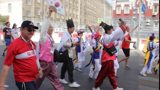 Корейские болельщики в Ростове-на-Дону