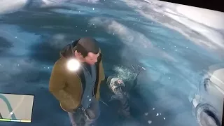 GTA 5 alien in ice.