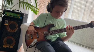 (10yrs) Aron plays to Majid Jordan - Waves of Blue (bass cover)
