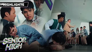 Archie can't stop himself from hitting Poch | Senior High (w/ English Subs)