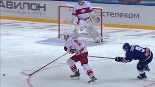 Карсумс пользуется ошибками Бодрова и Энгрена / Karsums goal at shocking beggining for Spartak