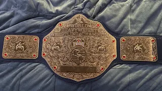 WWE Shop Big Gold Replica Belt Review!!