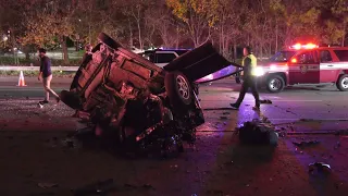 2 dead, 2 injured after wrong-way driver causes 3-vehicle crash on North Freeway, HPD says