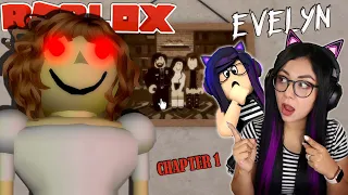 LA MUÑECA NOS QUIERE ATRAPAR | JUGAMOS EVELYN EN ROBLOX |  Kori