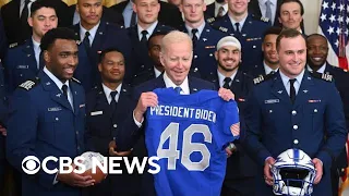 Biden presents Commander-In-Chief’s trophy to Air Force Academy football team | full video