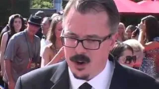 Vince Gilligan (Breaking Bad) at the 2012 Emmy Awards (HD)