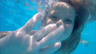 Pool Fun with Gopro camera Under water in sol pelicanos Benidorm 2018