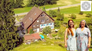 Mother and daughter renovate an ancient farmhouse with a self-catering garden