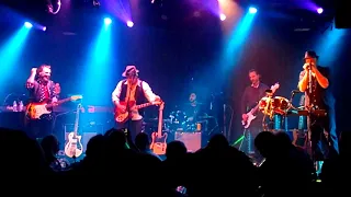 Tom Petty Tribute Band - The Breakers perform Here Comes My Girl