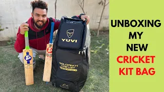 Unboxing My NEW Customized CRICKET KIT BAG  !! MY FIRST UNBOXING VIDEO 😍♥