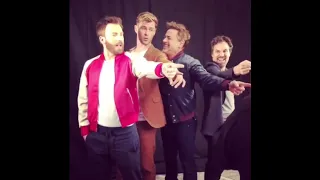 Mark Ruffao, RDJ, Chris Hemsworth and Chris Evans singing Hey Jude