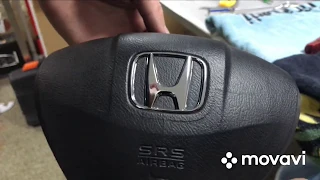 Замена затертой эмблемы в airbag Honda