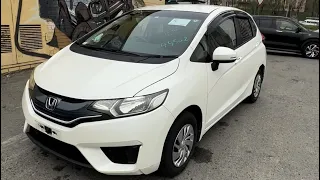 Honda Fit 2014 года за 735.000 рублей из Японии. Почему оценка 3,5 может быть лучше 4?